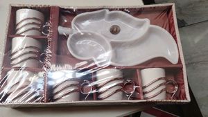 Elegant Tea Set with Leaf-Shaped Tray