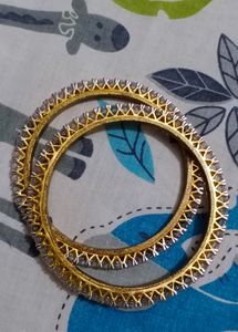 Priyassi American Diamond Bangles