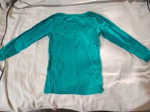 Girls Top. A Very Nice Beautiful T Shirt and top m