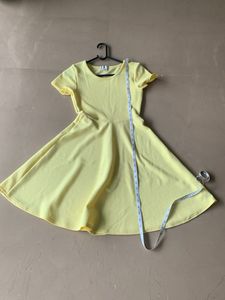 Fixed Price Pretty yellow Dress