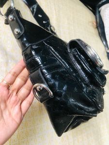 Guess Leather Handbag