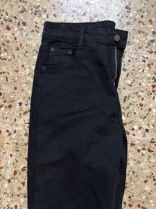 Black Jeans
