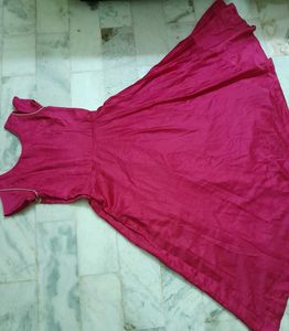 Heavy And Lengthy Gown