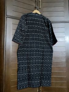 Women Black Printed Elegant Kurta