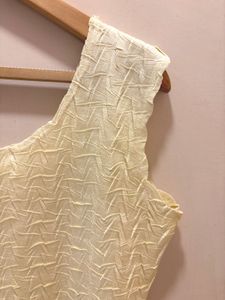 Beautiful Vintage Textured Top