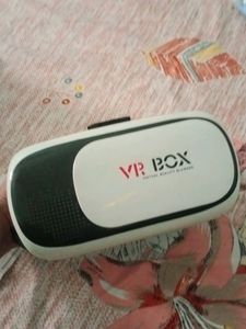 Virtual Reality Glasses