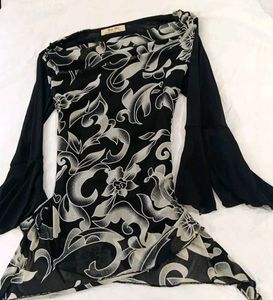 Floral Print Bell Sleeve Top