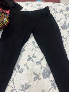 Black Jeggings/Pants