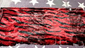 Red &amp; Black  Soft Chadar