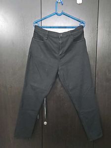 Black Ankle Length Jeans