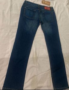Denim Jeans – Waist 28”, Length 39” | Classic Slim