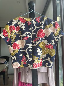 Zara Floral Print Crop Top