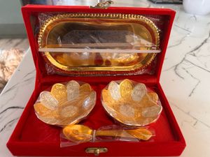 Red Velvet Gift Box With Bowls And Plate