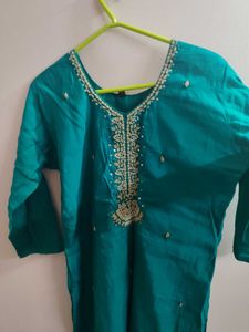 Elegant Teal Embroidered Kurta