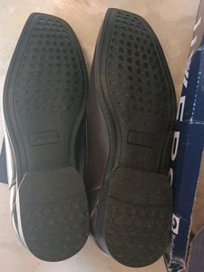 Mens Formal New Shoes (UK6)