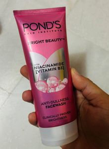 Pond's Bright Beauty Anti-Dullness Facewash