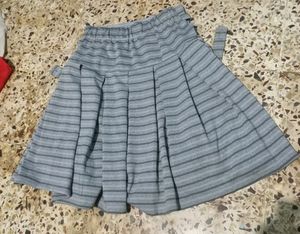 Cutee Lining skirt With Attached Strips 😍