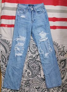 Aeropostale Ripped Mom Jeans