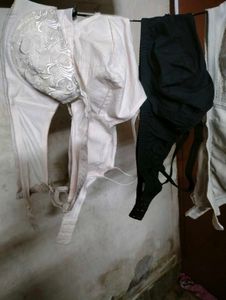 5 Combo Bras.