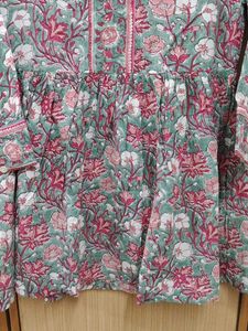 Floral Print Tunic Top