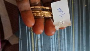 New Set of 4 Gold Bangles