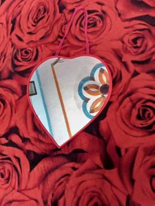 Heart Mirror Extremely Stylish
