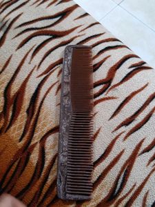 Vintage Brown Hair Comb