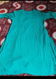Green Elegant Embroidered Kurta