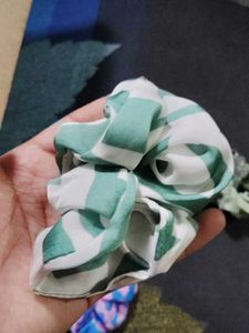 Patterned Scrunchie Set - 4 Pack