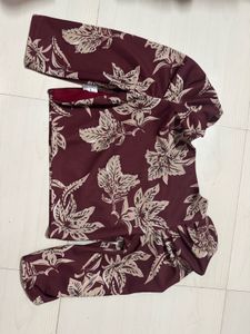 SASSAFRAS Floral Print Long Sleeve Crop Top