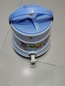 Pani Jug