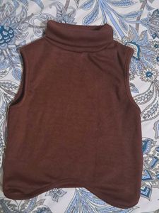 Sleeveless Turtleneck Top