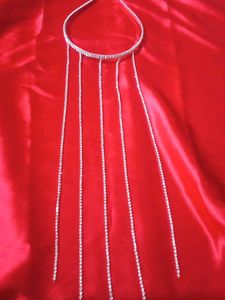 hair band with stone chain