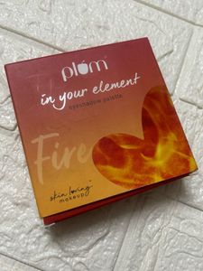 Plum Make Up Kit