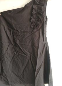 Chic One-Shoulder Black Dress