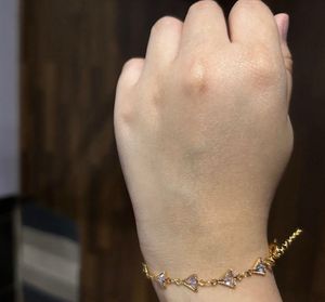 Earrings &amp; Necklace &amp; bracelet