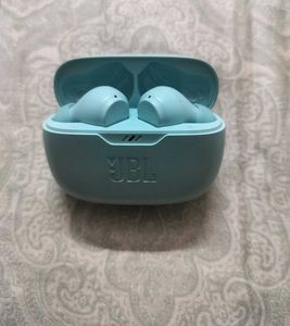JBL Wavebeam Earphones