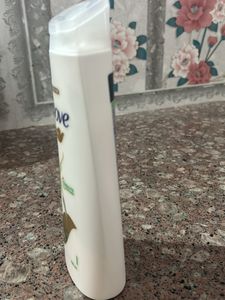 Dove Hairfall Rescue Detangling Conditioner