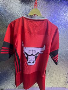 ADIDAS PREMIUM TSHIRT