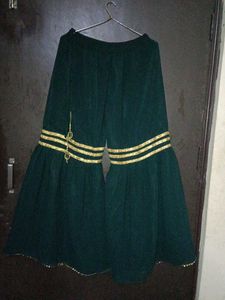 Emerald Green &amp; Gold Velvet Kurti