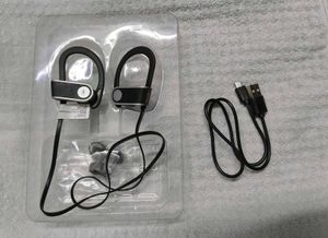 itek Wireless Sports Earbuds @ 70% Off