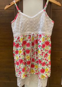 Floral Trending Tops For Sale 🌸Each 349 Rs
