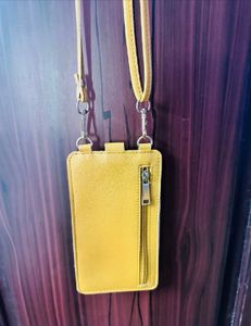 Mobile Sling Bag 💼