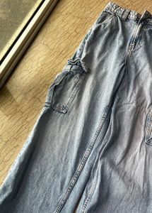 Cargo Jeans