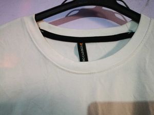 Black &amp; White Slim-Fit T-Shirt