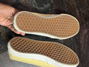 Vans Unisex Yellow Sneaker