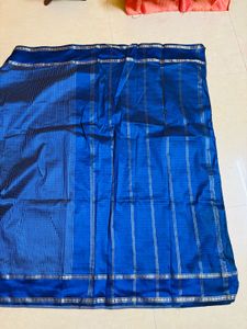 maharashtrian dark blue saree