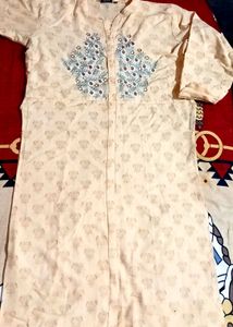 Flower Thread Design Kurti Im Light Yellow Colour