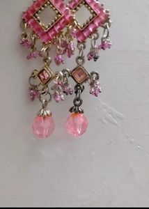 Fashionable Earrings And Stunds