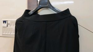 Awesome black office n active wear pant very comfo